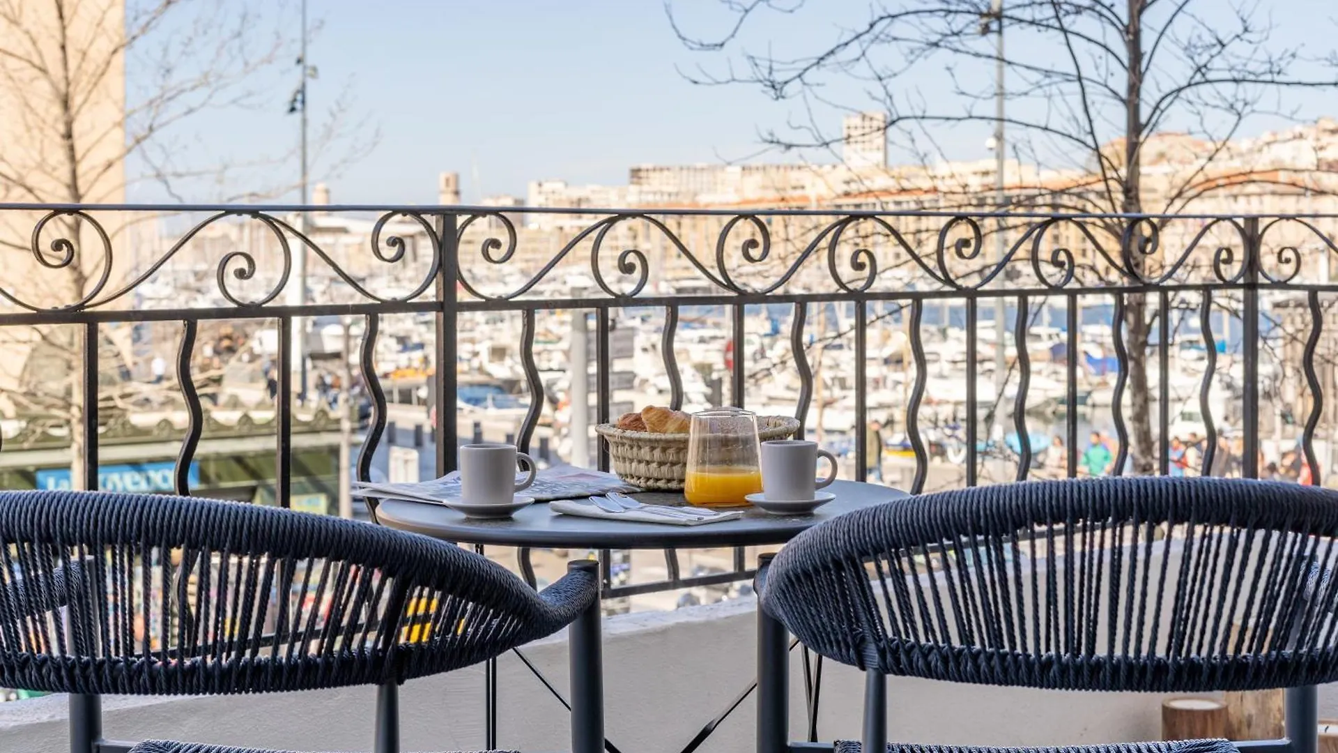 Le Balcon Du Vieux-Port Daire Marsilya
